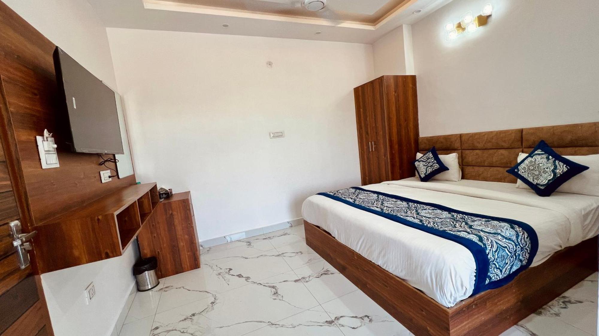 Aerovilla By Jmd Group Neu-Delhi Exterior foto